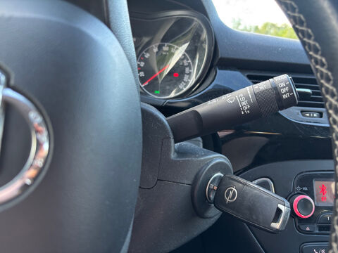 Corsa 1.4 90 ch Active 2017 occasion 77400 Lagny-sur-Marne