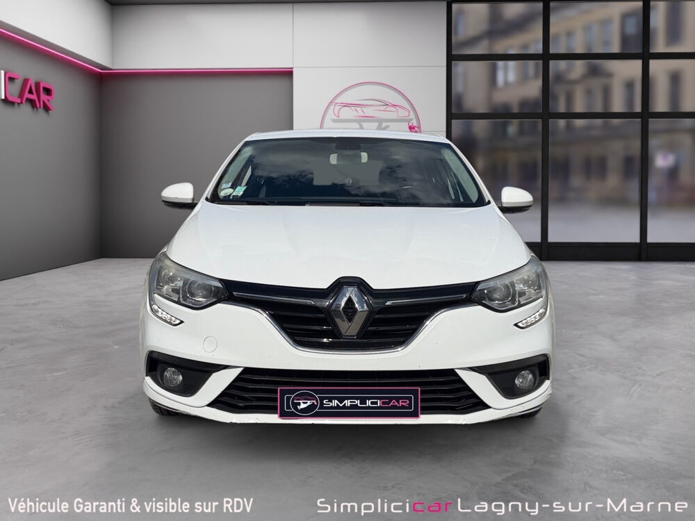 Megane IV M&eacute;gane IV Berline dCi 110 Energy Life 2017 occasion 77400 Lagny-sur-Marne