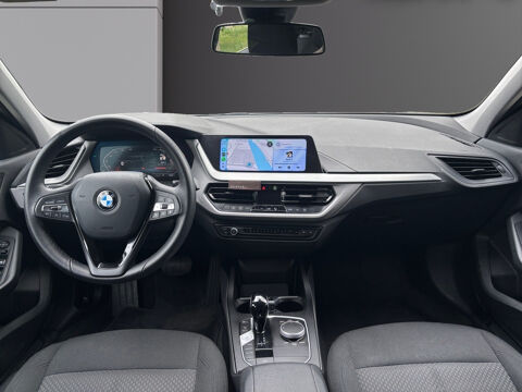 S&eacute;rie 1 118i 136 ch DKG7 Business Design 2023 occasion 77400 Lagny-sur-Marne