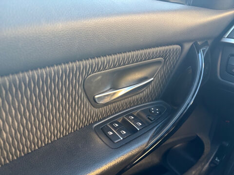 S&eacute;rie 3 Touring 320i 184 ch BVA8 Lounge 2019 occasion 77400 Lagny-sur-Marne