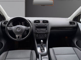 Golf 1.6 TDI 105 BlueMotion Technology FAP Confortline DSG7 2013 occasion 77400 Lagny-sur-Marne