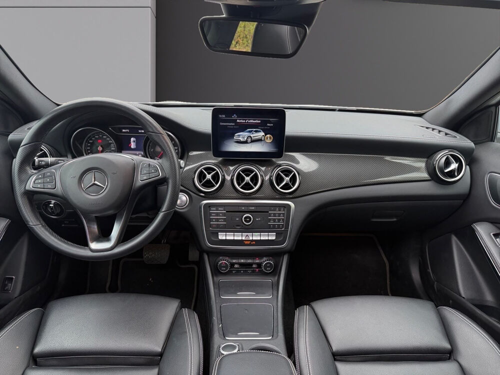 Classe GLA GLA 200 d 7-G DCT Starlight Edition 2019 occasion 77400 Lagny-sur-Marne