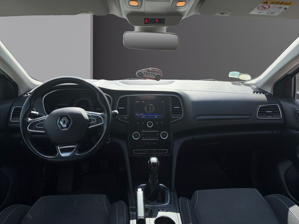 Megane IV M&eacute;gane IV Berline dCi 110 Energy Life 2017 occasion 77400 Lagny-sur-Marne