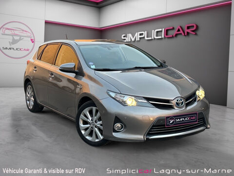 Toyota Auris Hybride 136h Style 2013 occasion Lagny-sur-Marne 77400