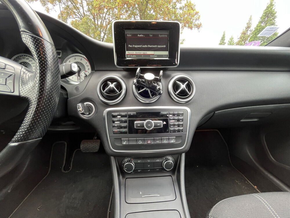 Classe A 200 BlueEFFICIENCY Sensation 7-G DCT A 2014 occasion 77400 Lagny-sur-Marne