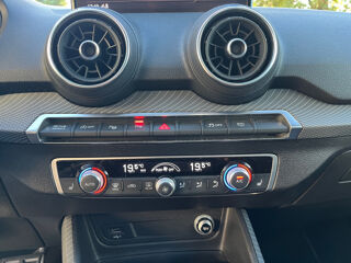 Q2 40 TFSI 190 S tronic 7 Quattro S Line 2018 occasion 77400 Lagny-sur-Marne
