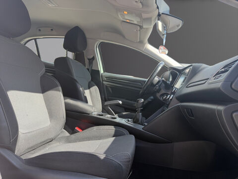 Megane IV M&eacute;gane IV Berline dCi 110 Energy Life 2017 occasion 77400 Lagny-sur-Marne