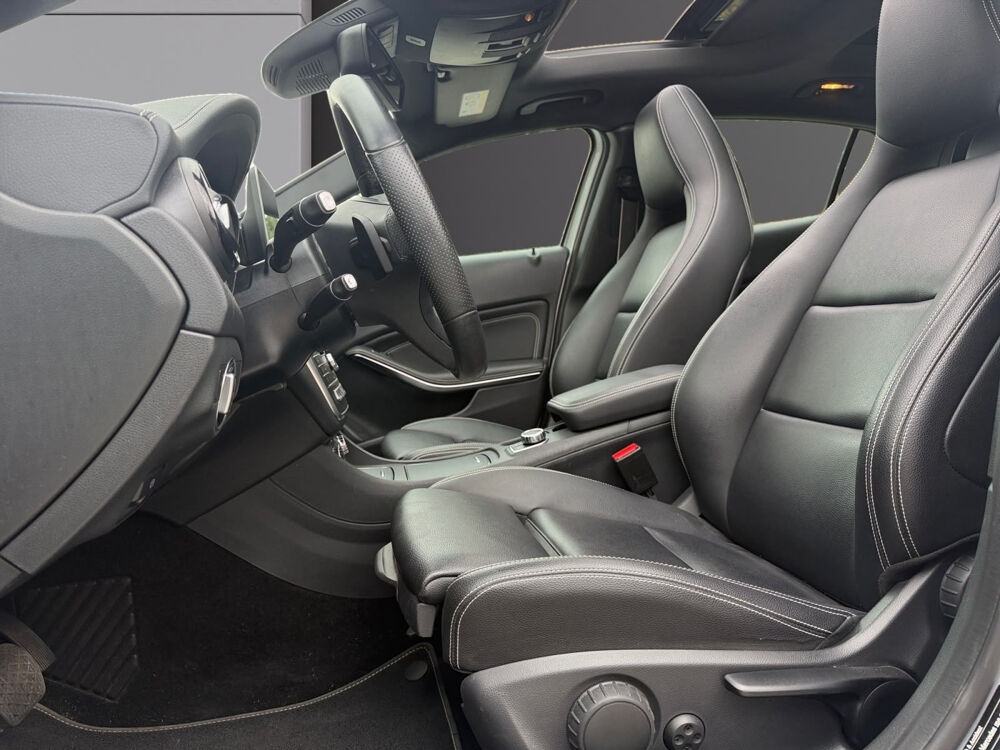Classe GLA GLA 200 d 7-G DCT Starlight Edition 2019 occasion 77400 Lagny-sur-Marne