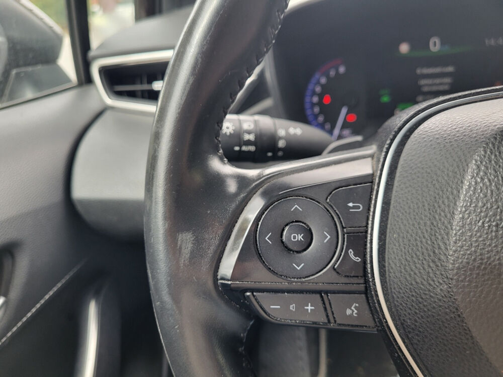 Corolla Touring Sports Pro Hybride 180h Dynamic Business 2019 occasion 77400 Lagny-sur-Marne