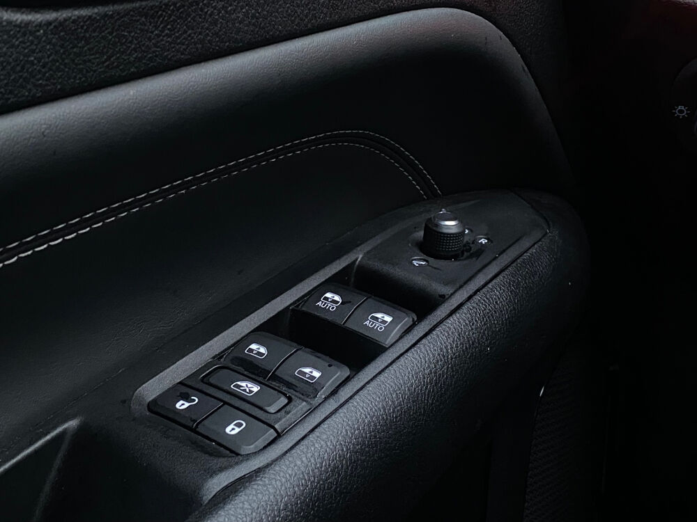 Compass 1.3 PHEV T4 190 ch 4xe eAWD Limited 2021 occasion 77400 Lagny-sur-Marne