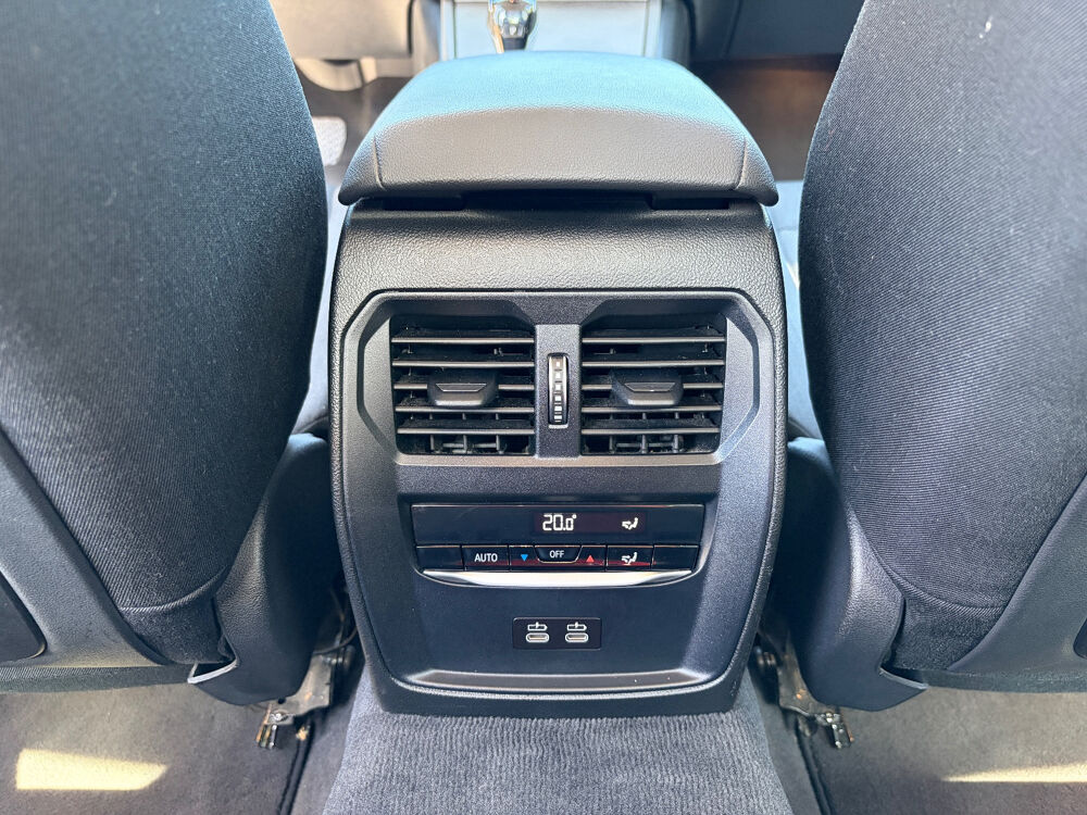 S&eacute;rie 3 318i 156 ch BVA8 Lounge 2021 occasion 77400 Lagny-sur-Marne