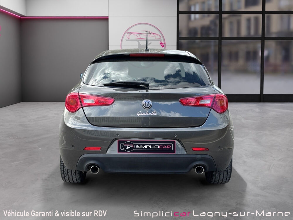Giulietta 2.0 JTDm 175 ch S&S Trofeo TCT 2015 occasion 77400 Lagny-sur-Marne