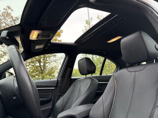 S&eacute;rie 3 318d 150 ch BVA8 Luxury 2018 occasion 77400 Lagny-sur-Marne