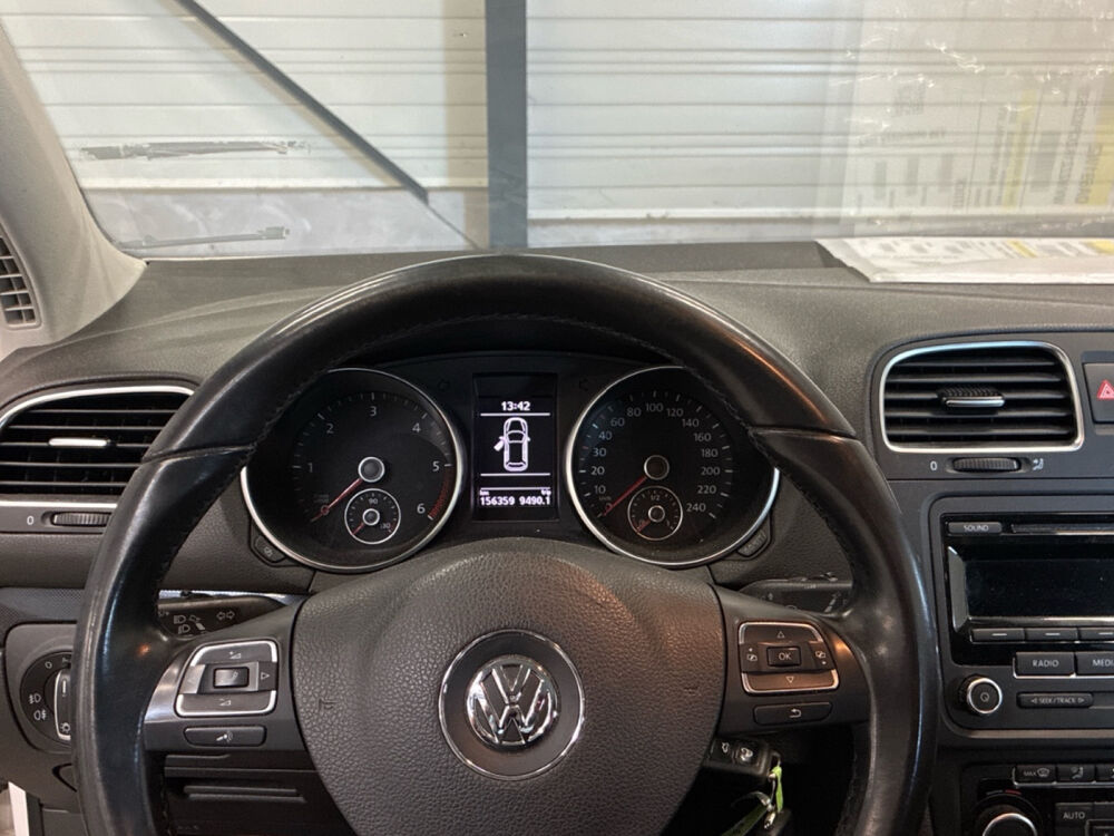 Golf 1.6 TDI 105 BlueMotion Technology FAP Confortline DSG7 2013 occasion 77400 Lagny-sur-Marne