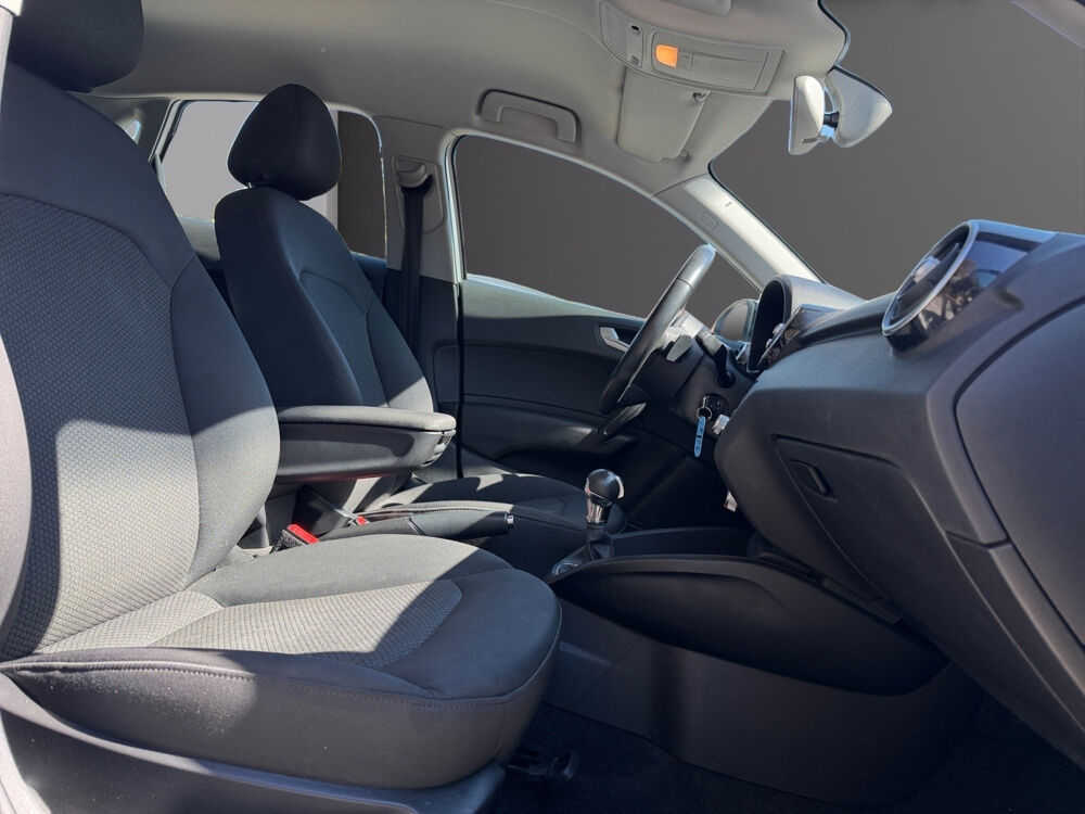 A1 Sportback 1.6 TDI 90 S line S tronic 2014 occasion 77400 Lagny-sur-Marne