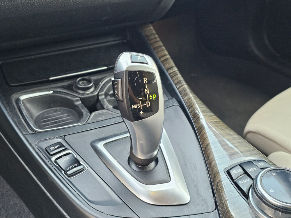 S&eacute;rie 1 125i 218 ch Sport A 2014 occasion 77400 Lagny-sur-Marne