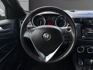 Giulietta 2.0 JTDm 175 ch S&S Trofeo TCT 2015 occasion 77400 Lagny-sur-Marne