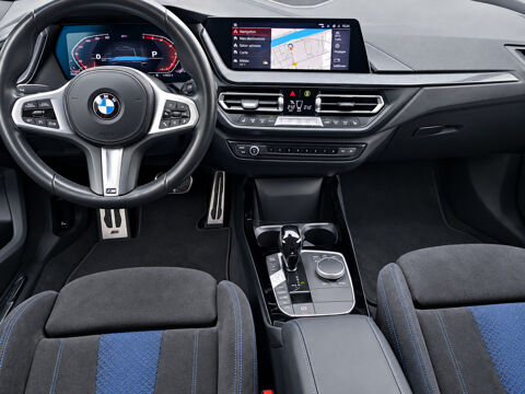 S&eacute;rie 1 118i 136 ch DKG7 M Sport 2021 occasion 77400 Lagny-sur-Marne