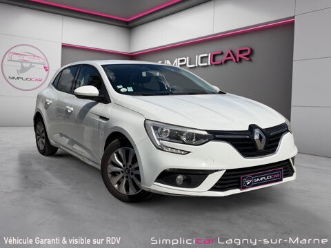 Megane IV M&eacute;gane IV Berline dCi 110 Energy Life 2017 occasion 77400 Lagny-sur-Marne