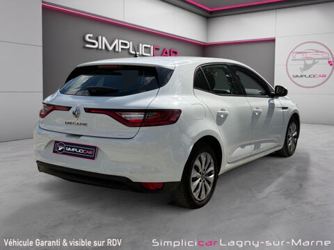 Megane IV M&eacute;gane IV Berline dCi 110 Energy Life 2017 occasion 77400 Lagny-sur-Marne
