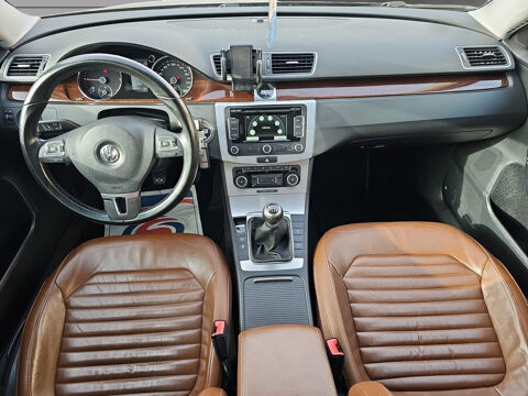 Passat 1.6 TDI 105 CR FAP BlueMotion Technology Carat 2011 occasion 77400 Lagny-sur-Marne