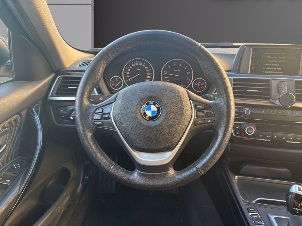 S&eacute;rie 3 Touring 320i 184 ch BVA8 Lounge 2019 occasion 77400 Lagny-sur-Marne