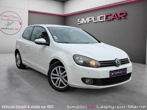 Annonce voiture Volkswagen Golf 8980 €
