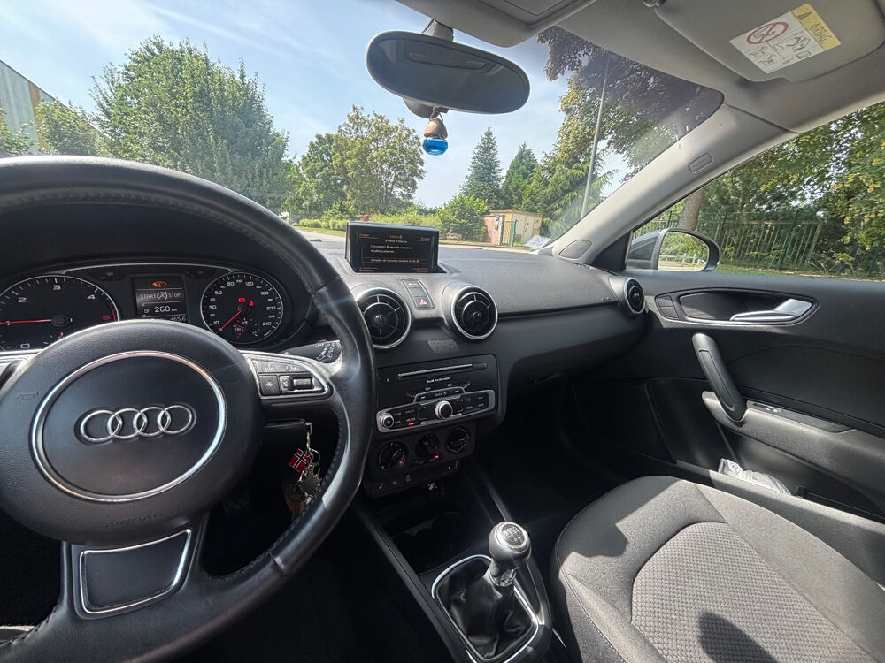 A1 Sportback 1.4 TDI 90 ultra Ambiente 2015 occasion 77400 Lagny-sur-Marne