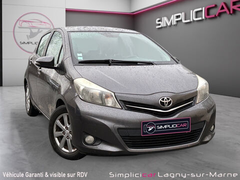 Toyota Yaris 100 VVT-i Stop&Start Lounge 2012 occasion Lagny-sur-Marne 77400