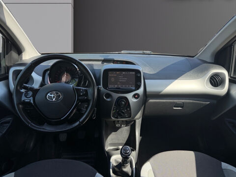 Aygo Pro 1.0 VVT-i x-play 2018 occasion 77400 Lagny-sur-Marne