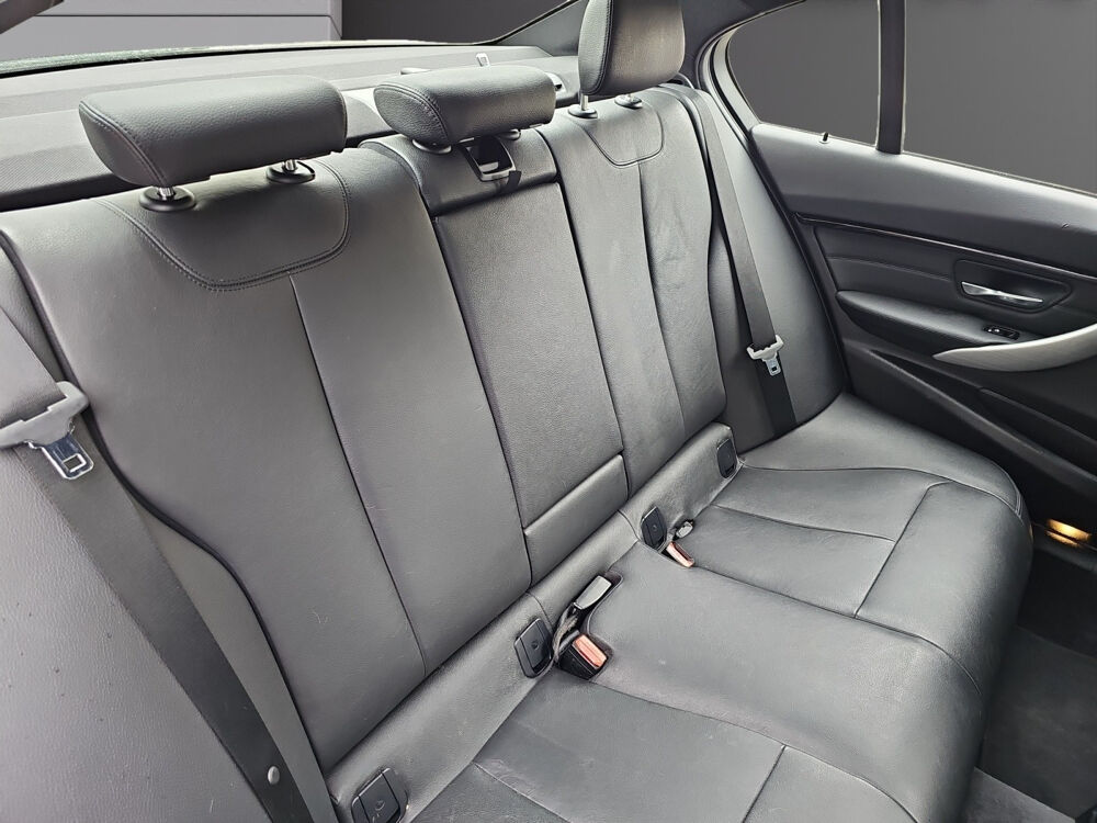 S&eacute;rie 3 340i xDrive 326 ch M Sport A 2016 occasion 77400 Lagny-sur-Marne