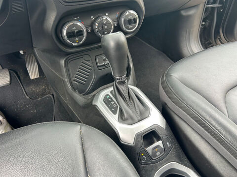 Divers Renegade 1.4 I MultiAir S&S 140 ch Limited A 2016 occasion 77400 Lagny-sur-Marne