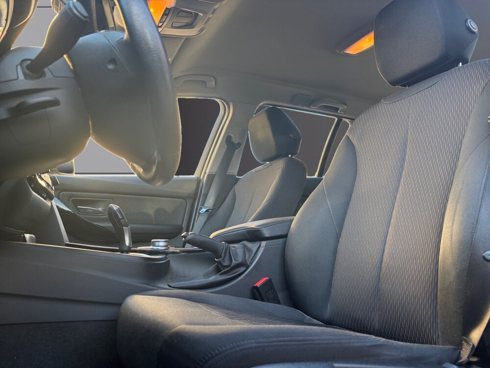 S&eacute;rie 3 Touring 320i 184 ch BVA8 Lounge 2019 occasion 77400 Lagny-sur-Marne