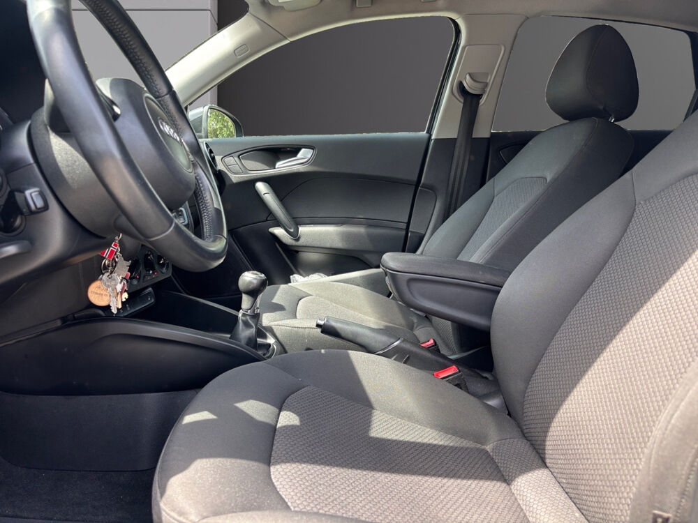 A1 Sportback 1.4 TDI 90 ultra Ambiente 2015 occasion 77400 Lagny-sur-Marne