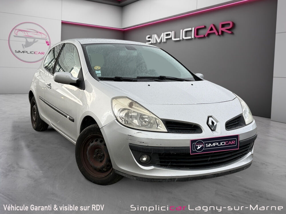 Clio III Clio 1.5 dCi 105 Luxe Privil&egrave;ge 2005 occasion 77400 Lagny-sur-Marne