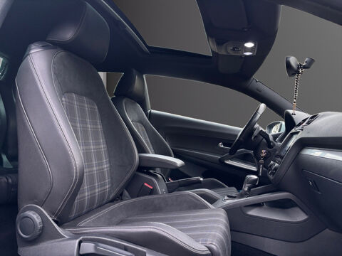Scirocco 1.4 TSI 160 Sport Edition DSG7 2011 occasion 77400 Lagny-sur-Marne