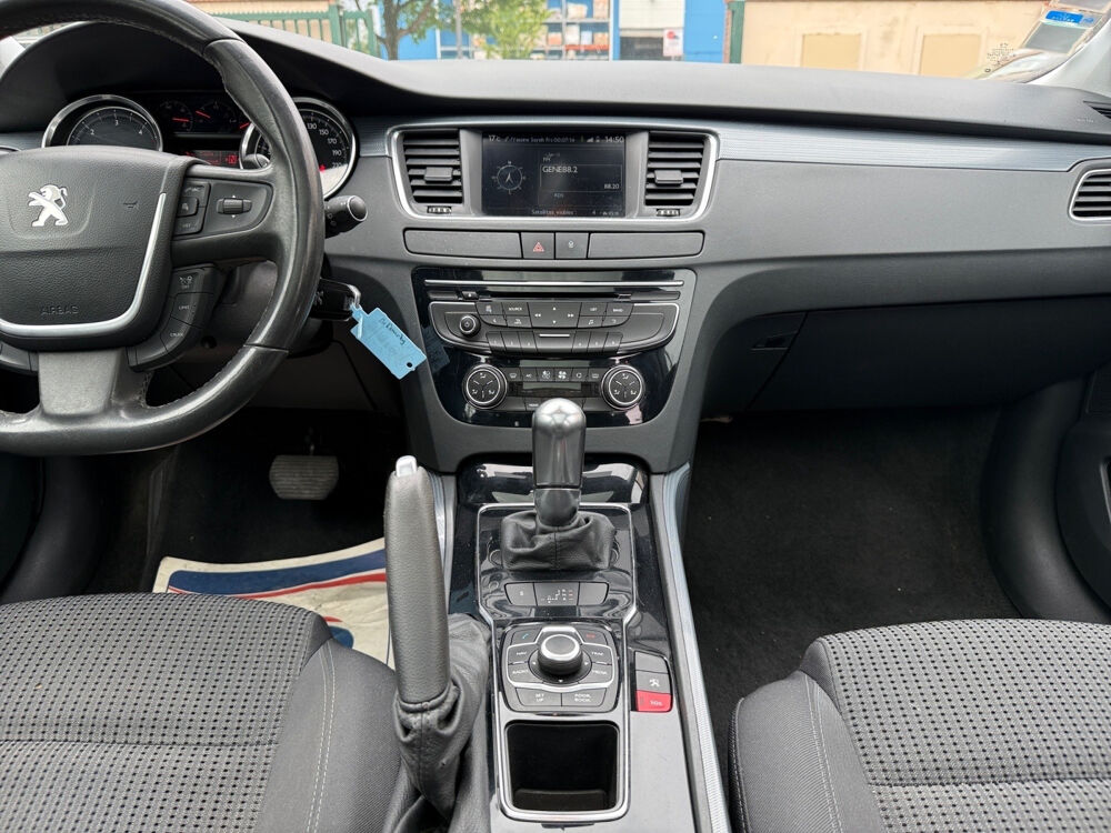 508 SW 1.6 e-HDi 115ch FAP BMP6 BLUE LION Allure 2013 occasion 77400 Lagny-sur-Marne