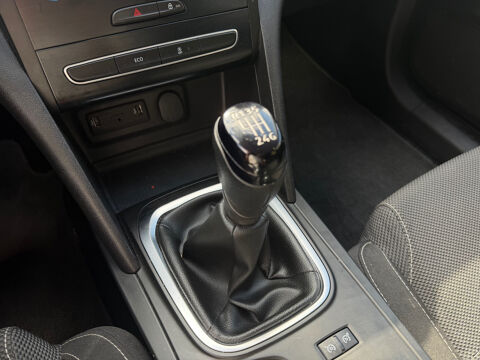 Megane IV M&eacute;gane IV Berline dCi 110 Energy Life 2017 occasion 77400 Lagny-sur-Marne