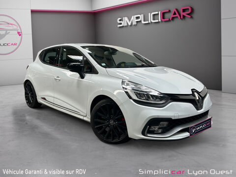 Renault Clio IV Clio 1.6 Turbo 220 EDC RS Trophy 2017 occasion BRIGNAIS 69530