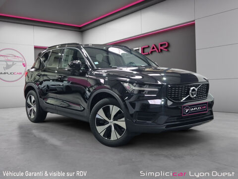 Volvo XC40 T3 163 ch Geartronic 8 R-Design 2020 occasion BRIGNAIS 69530