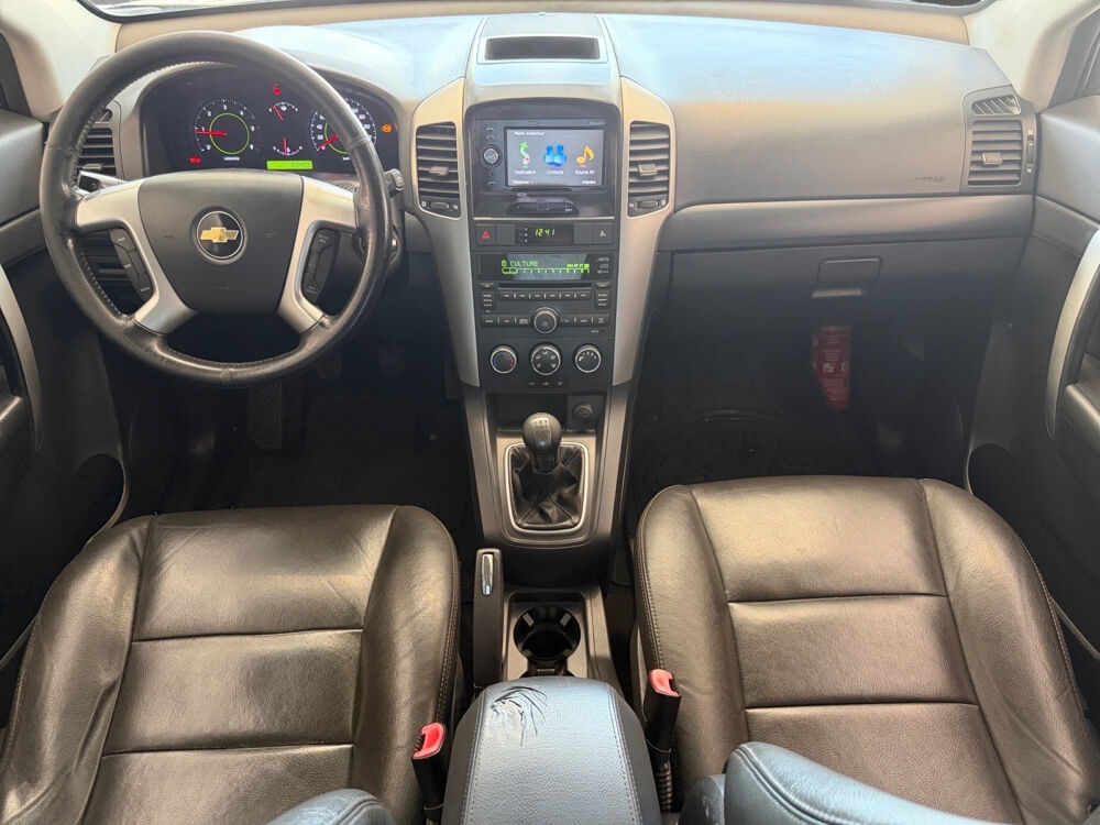 Captiva 2.0 VCDI 127 Family Navi Pack 2010 occasion 13127 Vitrolles
