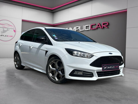 Ford Focus 2.0 EcoBoost 250 S&S ST 2016 occasion Tignieu-Jameyzieu 38230
