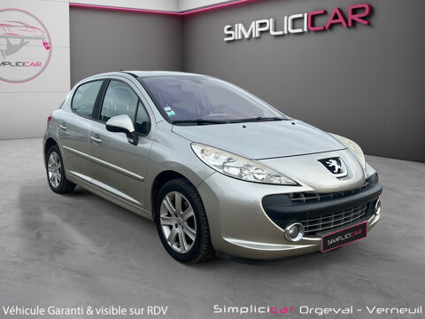 Peugeot 207 Féline 1.6 VTi 120 CH CUIR COMPLE