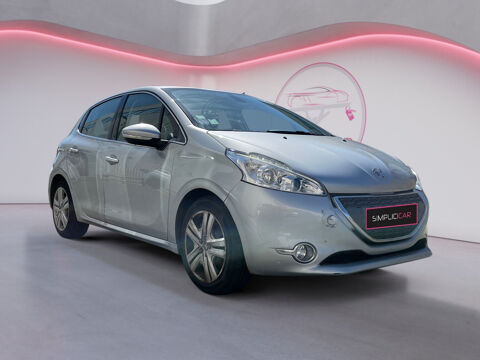 Peugeot 208 Allure A 1.6 VTi moteur a chaine 120cv /