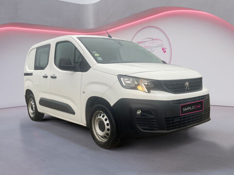 Peugeot Partner PARTNER FOURGON STANDARD 1000 KG BLUEHDI 130 S&S EAT8 PREMIU 2019 occasion Orgeval 78630
