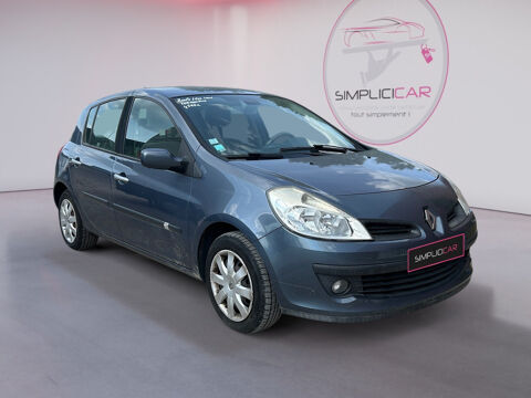 Renault Clio III Clio 1.4 16V 100 Confort Dynamique 2005 occasion Orgeval 78630