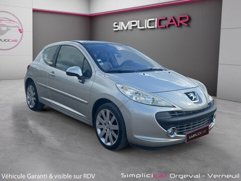 Peugeot 207 1.6 HDi 16v 110CH Premium/ Toit panorami