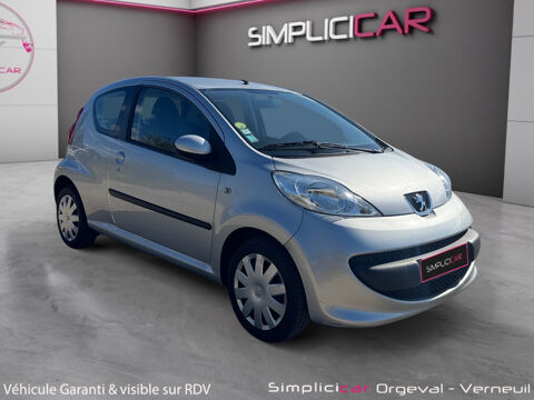Peugeot 107 TRENDY 70 CH 2-Tronic