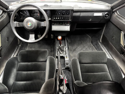 GTV Alfetta 2.0 1984 occasion 64110 Mazères-Lezons