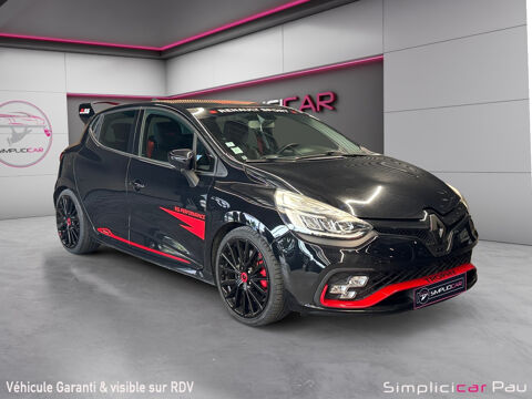 Renault Clio IV Clio 1.6 Turbo 220 EDC RS Trophy 2017 occasion Serres-Castet 64121
